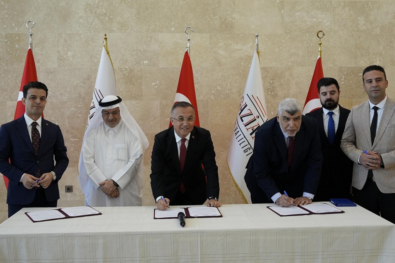 Katar'dan, Gaziantep'e destek