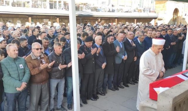 Armutlu Kaymakamı Kılıç son yolculuğuna uğurlandı