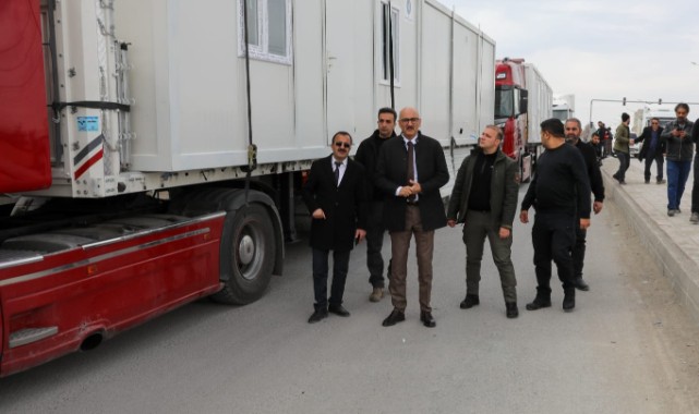 İpekyolu’ndan deprem bölgesine konteyner desteği