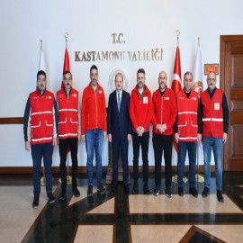 Kastamonu’da Kızılay’dan bayram çıkarması