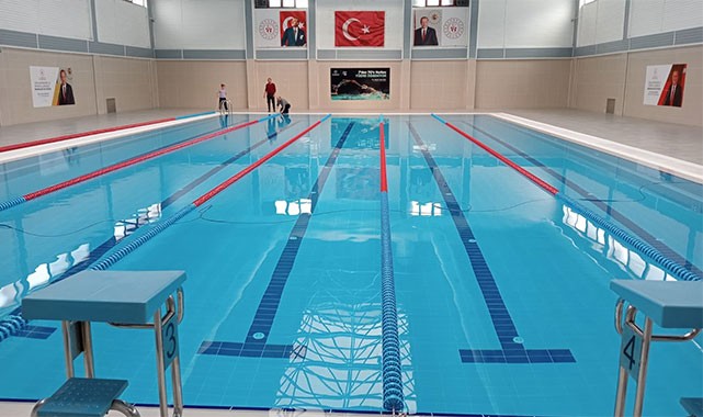 Boyabat'a yeni yüzme havuzu: ''Yüzme bilmeyen tek bir çocuğumuz ve gencimiz kalmasın''