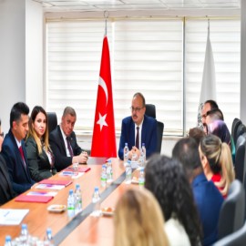Vali Canbolat’tan düzensiz göçe yakın takip!