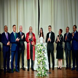 Fatih Kaymakamı Sarılı’nın mutlu günü