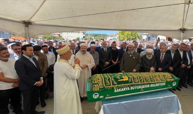 Şehit Kaymakam Safitürk'ün babası son yolculuğuna uğurlandı