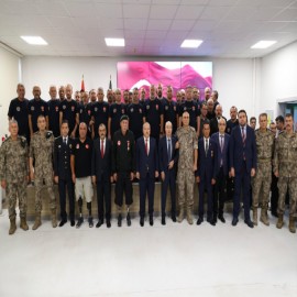 “Gazilerimizin gösterdiği sarsılmaz inanç, milletin hafızasında daima gurur kaynağı oldu”