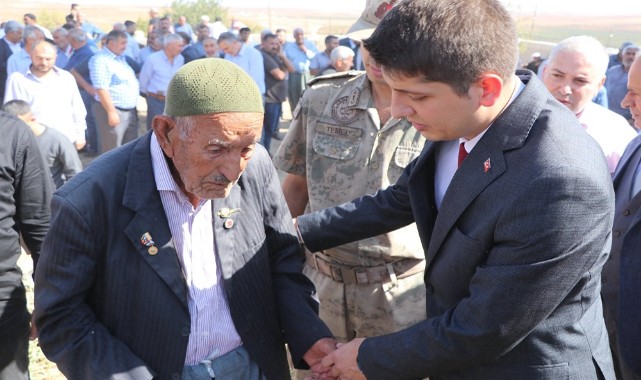 Kore Gazisi’nin acısını paylaştı