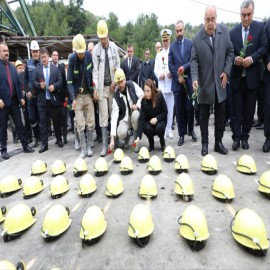 Maden faciasında hayatını kaybeden 43 madenci dualarla anıldı