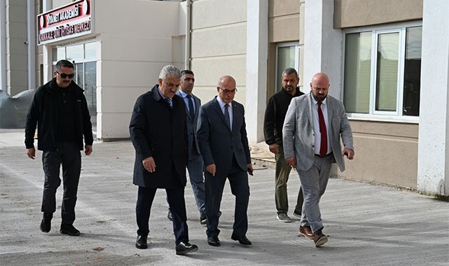 Vali Makas, geleceğin hafızlarının yetişeceği Dini İhtisas Merkezi'ni inceledi