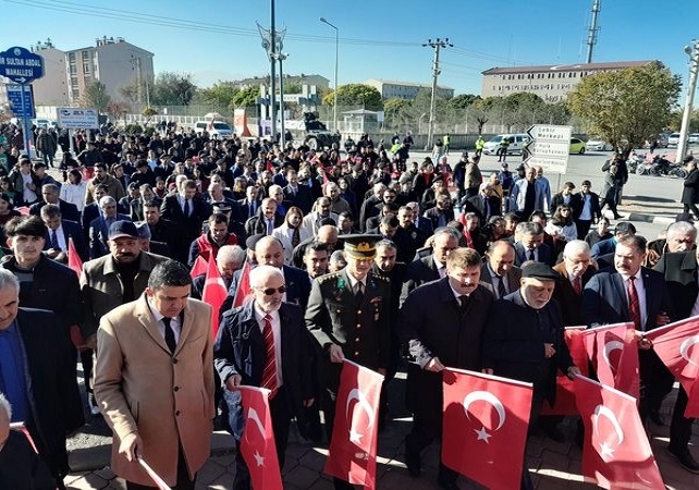 Kurtuluş günü eğlencesiz kutlandı;