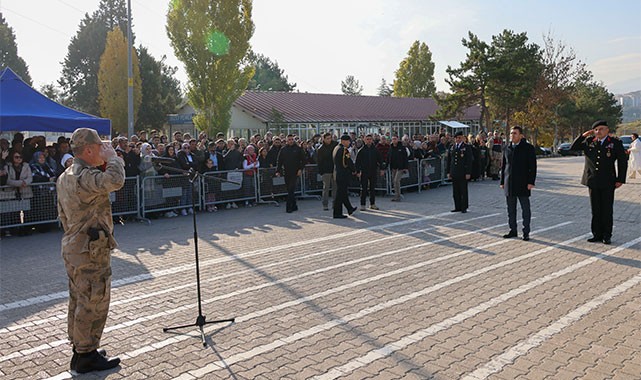 Vali Aygöl Mehmetçiklerin heyecanına ortak oldu