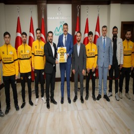 "Gençler için her türlü çabayı göstereceğiz"