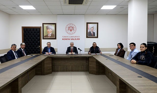 Öğrencilerin geleceği için kollar sıvandı