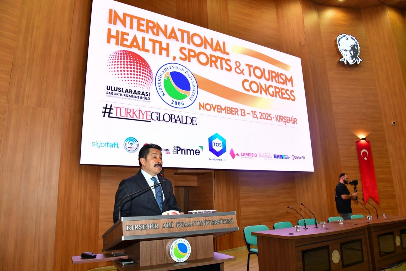 "Kırşehir, sağlık, spor ve turizm için ideal bir şehir";