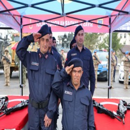 Engelli gençler bir günlüğüne asker oldu