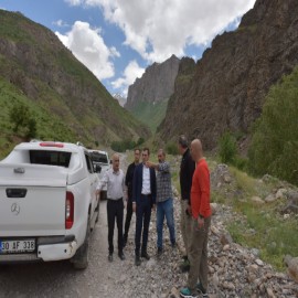 Hakkari'de 3 bin rakımlı doğa harikasına konforlu ulaşım