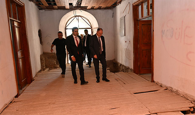 Manisa'nın tarihi Zafer Okulu yeniden hayat bulacak;