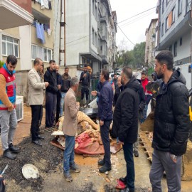 Yağışın ardından Sancaktepe’de ekipler görevde