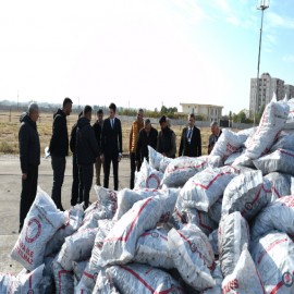 Kaymakam, kömür dağıtımının yapıldığı alanı denetledi