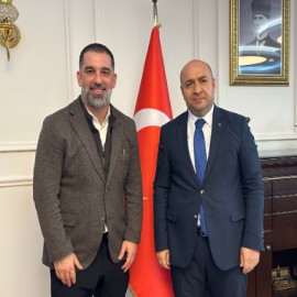 Arda Turan, Kaymakam Çiftçi'yi ziyaret etti