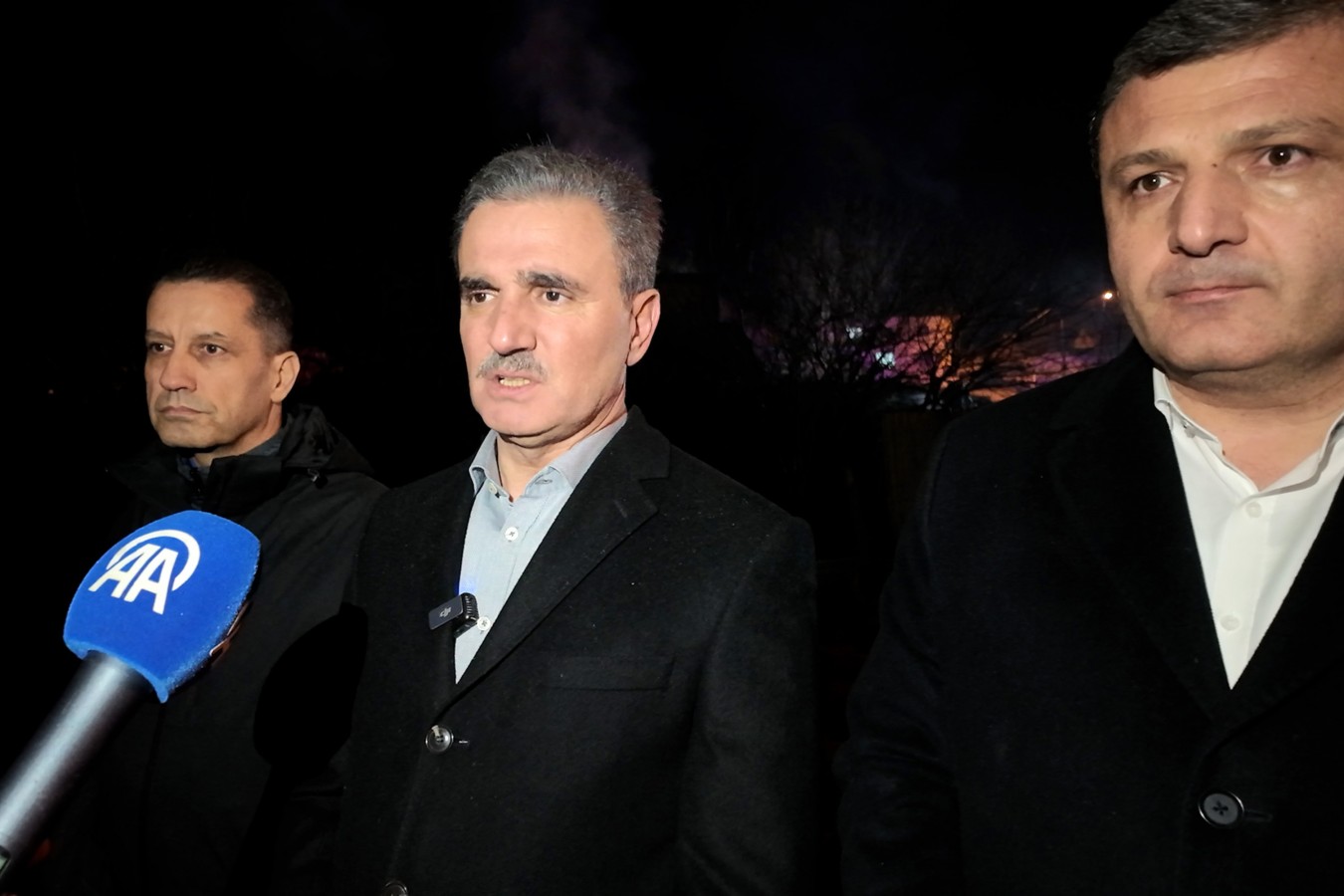 Vali Baruş 1 kişinin öldüğü yangınla ilgili incelemelerde bulundu