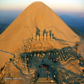 "Adıyaman; büyüleyici atmosferiyle adeta bir açık hava müzesi"