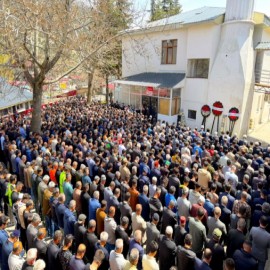 Öğretmen Ayla Kara ve öğrencileri son yolculuğuna uğurlandı