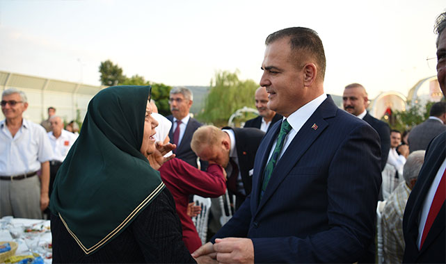 ''Onların kahramanlıkları, bizim için birer emanettir'';