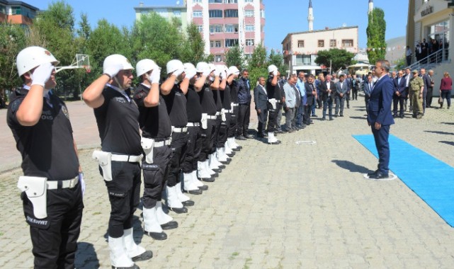 “Gardiyan olmaya değil, garson olmaya geldik”