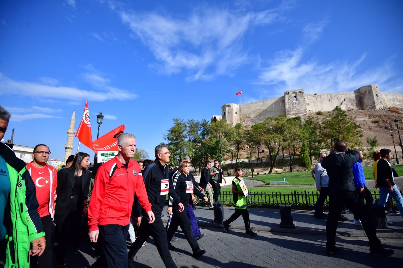 ‘Gazi Yarı Maratonu’ sessiz koşuldu;