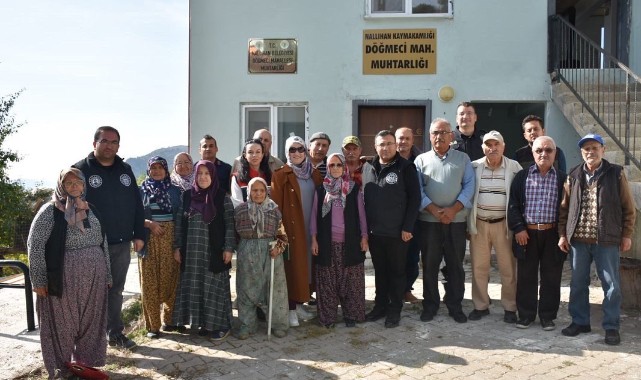 Köy halkının taleplerini dinledi