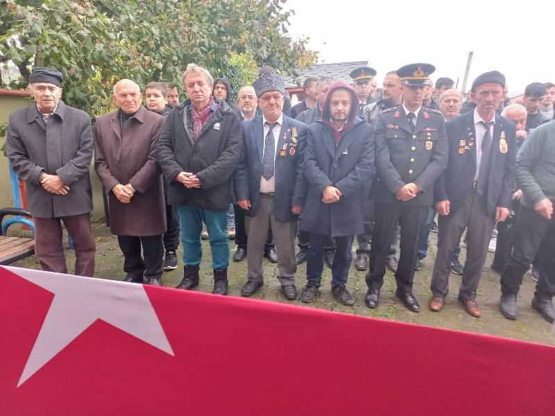 Kıbrıs Gazisi son yolculuğuna uğurlandı;