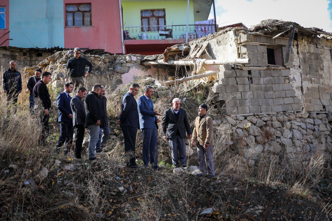 “Hakkâri’nin hizmetkârıyız”