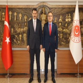 Valilerden, Salih Ayhan'a ziyaret