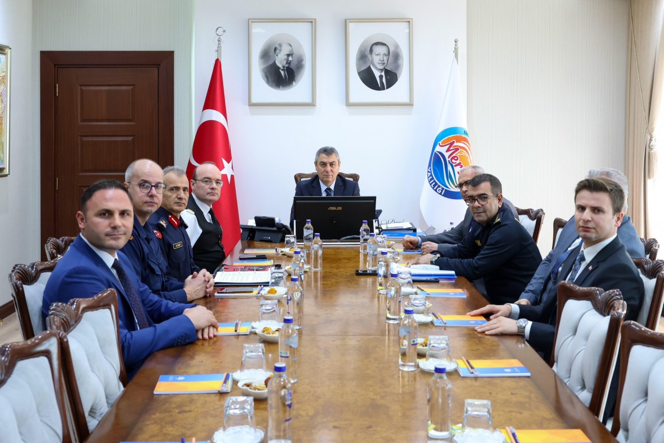 Mersin'de bin 634 araç trafikten men edildi