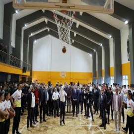 ''Sizler sadece ailenizin değil, koca bir milletin evlatları ve ümidisiniz''