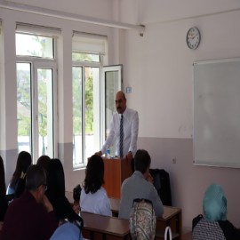 Kaymakam Öztürk'ten gençlere kaymakamlık dersi