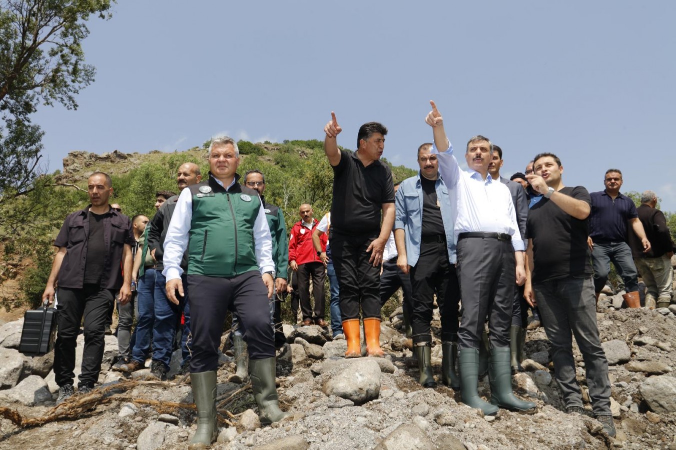 Erzurum'da sel felaketi yaşandı;