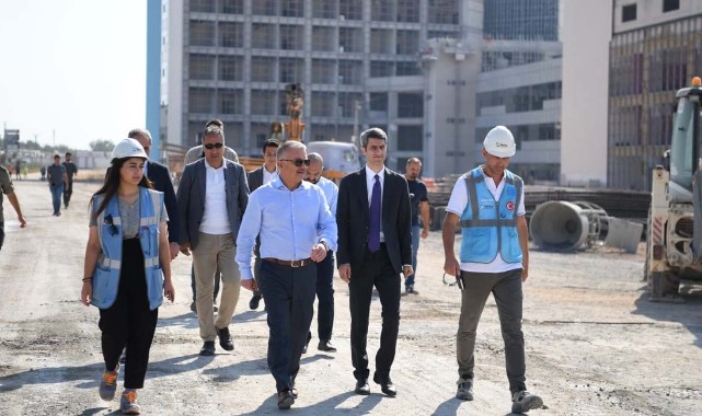 Antalya, sağlık turizminin de merkezi olacak