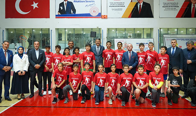 Vali Çelik’ten amatör sporculara destek ve teşekkür;