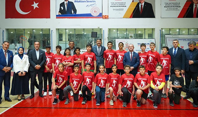 Vali Çelik’ten amatör sporculara destek ve teşekkür