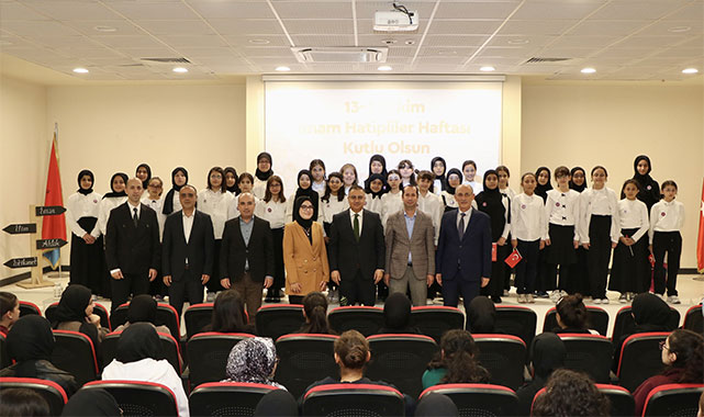''İmam Hatip okulları; bilgiyle ahlakı, ilimle hikmeti birleştiren eğitim anlayışını temsil ediyor'';
