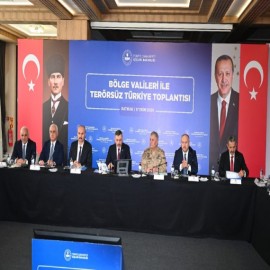 Bakan Çiftçi Batman’da: Güvenlik zirvesi gerçekleşti, Kardeşlik Camisi ibadete açıldı