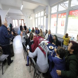 Muhtar ve vatandaşların taleplerini dinledi