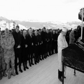 "Acımıza ortak olan herkese şükranlarımı sunuyorum"