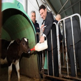 Kaymakam Şahin, Türkiye’nin en büyük çiftliğinde inceleme yaptı