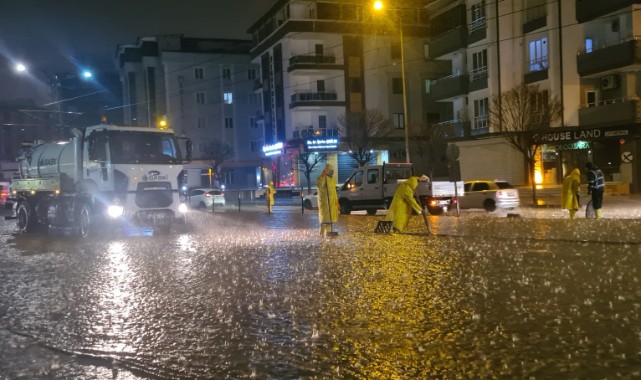 Gaziantep'te gök delindi!