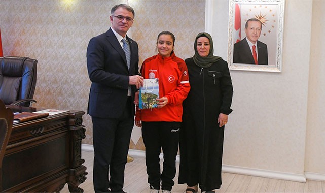 ''Sporcularımızın bu başarısı gençlerimize ilham olacak''