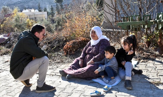 Kırsal mahallede vatandaşlarla hasbihal etti