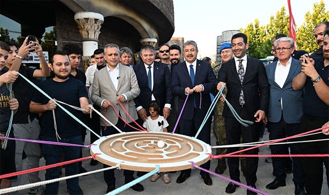 ''Ailelerimiz ne kadar güçlü olursa devletimiz de o kadar güçlü olur'';
