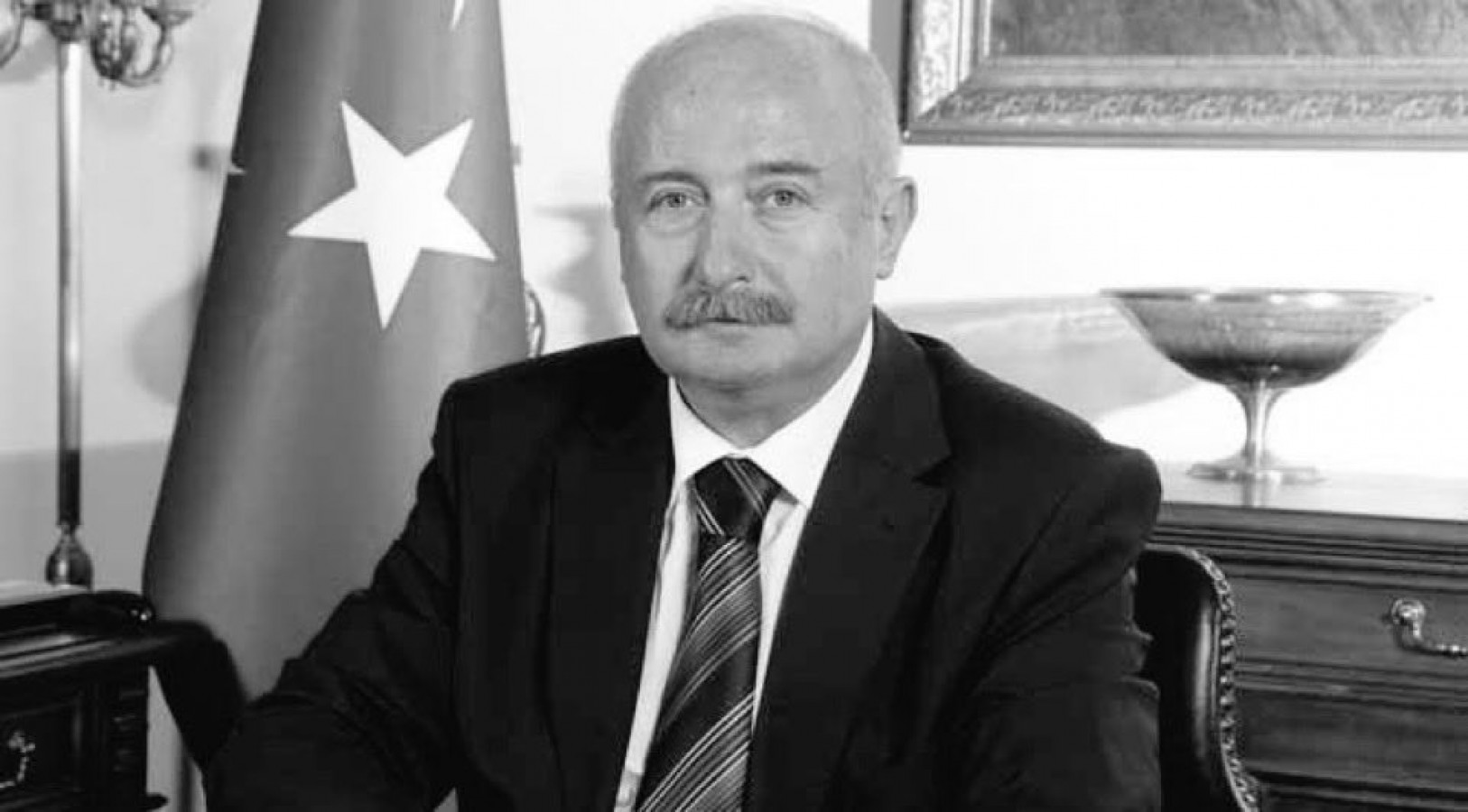 Eski Vali Alaaddin Yüksel hayatını kaybetti;